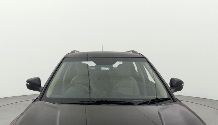 2021 Mahindra XUV300 W8 (O) 1.2 PETROL, Petrol, Manual, 59,351 km, Front Windshield