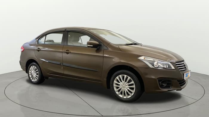 2016 Maruti Ciaz VXI+, Petrol, Manual, 70,111 km, Right Front Diagonal