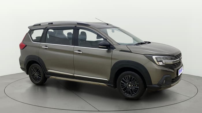 2022 Maruti XL6 ZETA AT, Petrol, Automatic, 45,876 km, Right Front Diagonal