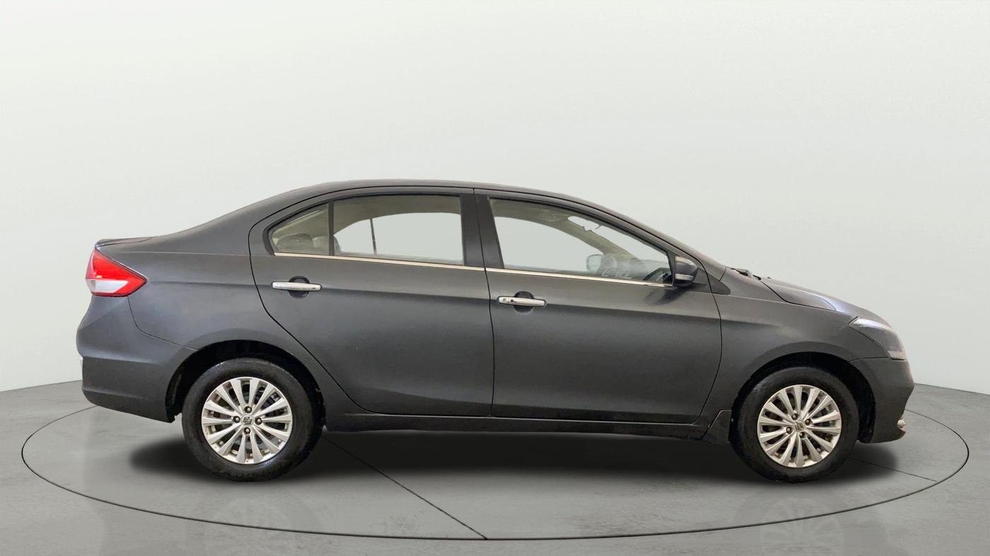 2023 Maruti Ciaz ZETA 1.5 SHVS MT PETROL, Petrol, Manual, 70,512 km, Right Side View