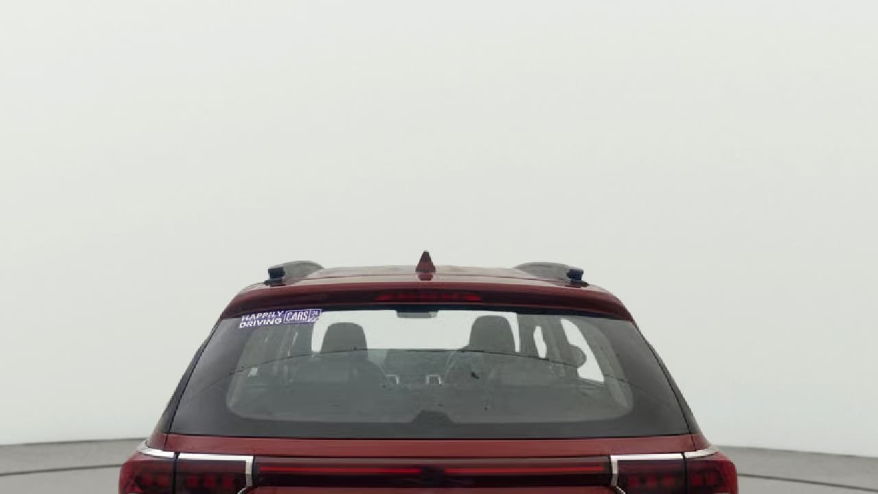 2021 KIA SONET HTX 1.0 IMT, Petrol, Manual, 67,501 km, Rear Windshield