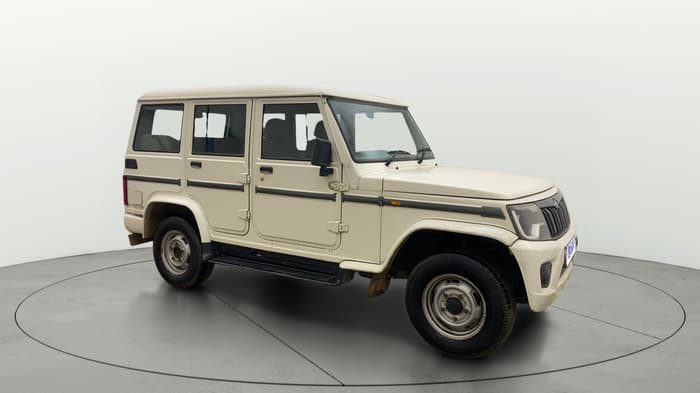 2022 Mahindra Bolero B4, Diesel, Manual, 1,18,970 km, Right Front Diagonal