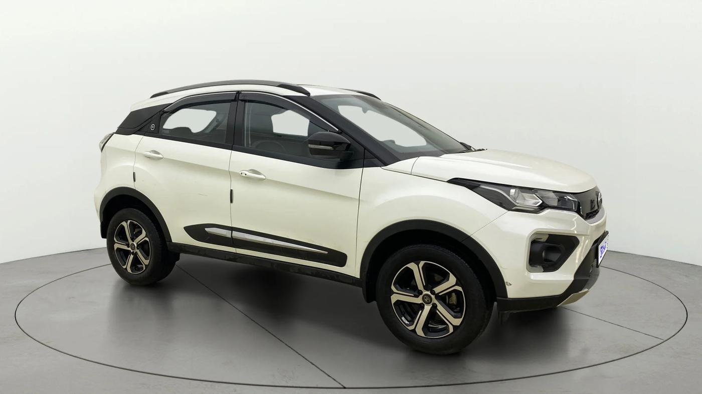 2023 Tata NEXON XZA PLUS SUNROOF PETROL, Petrol, Automatic, 24,391 km, SRP