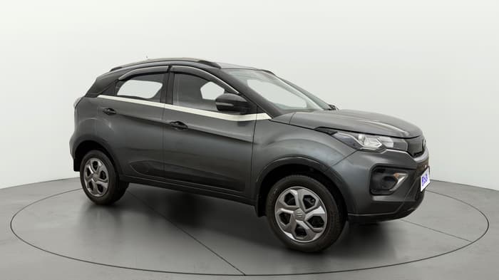2023 Tata NEXON XM SUNROOF PETROL, Petrol, Manual, 52,024 km, Right Front Diagonal