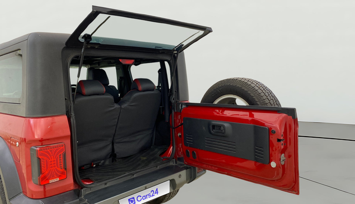 2022 Mahindra Thar LX D AT 4WD HT, Diesel, Automatic, 23,863 km, Boot Door Open