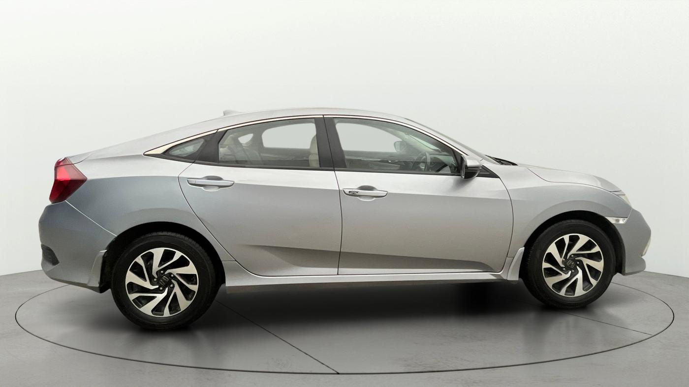 2020 Honda Civic 1.8L I-VTEC VX CVT, Petrol, Automatic, 1,04,643 km, Right Side View