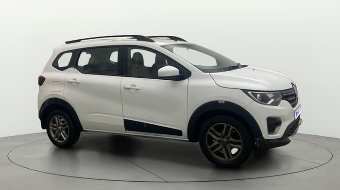 2020 Renault TRIBER RXZ, Petrol, Manual, 47,764 km, Right Front Diagonal