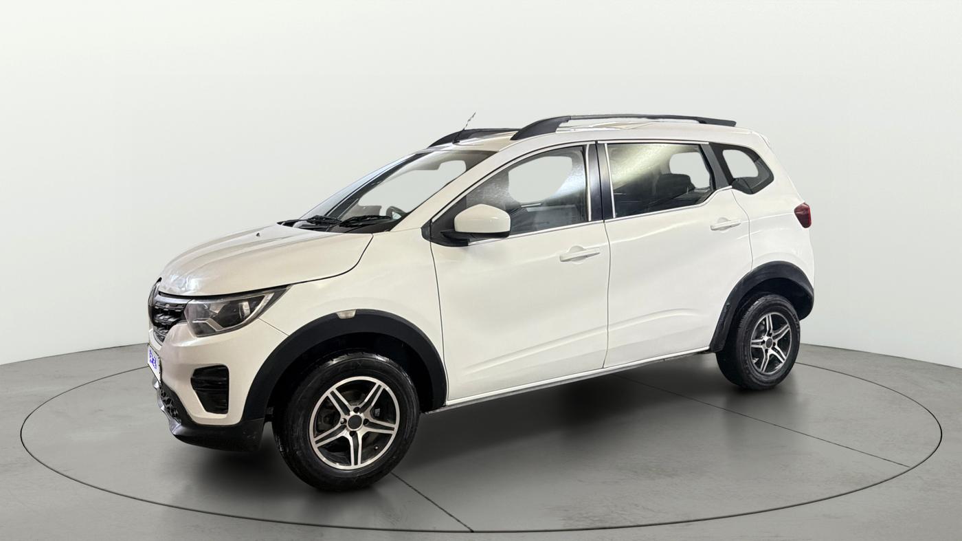 2020 Renault TRIBER RXT, Petrol, Manual, 58,311 km, Left Front Diagonal
