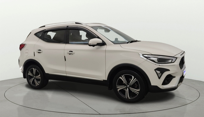 2022 MG ASTOR  SHARP 1.5 MT IVORY , Petrol, Manual, 63,172 km, Right Front Diagonal