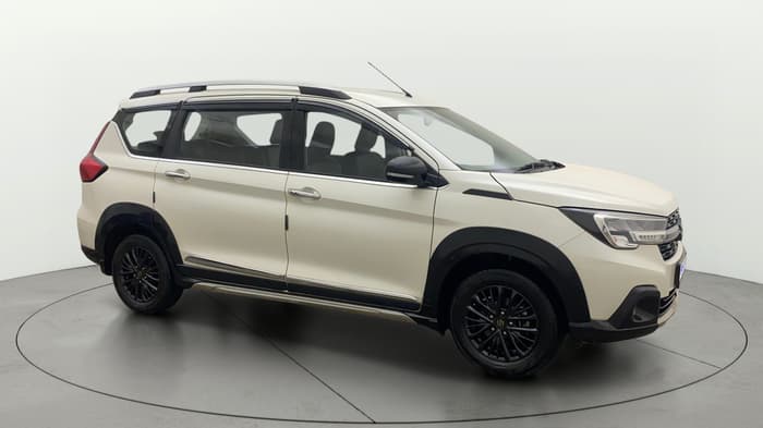 2021 Maruti XL6 ALPHA AT, Petrol, Automatic, 70,202 km, Right Front Diagonal