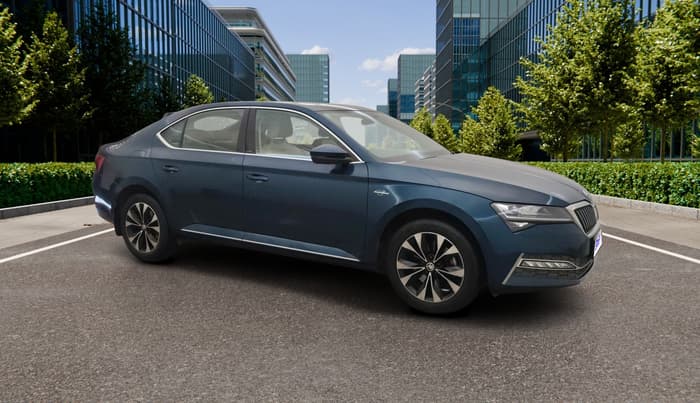 2022 Skoda Superb L&K 2.0 TSI AT, Petrol, Automatic, 61,943 km, Right Front Diagonal