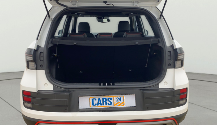 2024 Hyundai VENUE N LINE N8 1.0 TURBO DCT DUAL TONE, Petrol, Automatic, 9,719 km, Boot Open Zoomed View