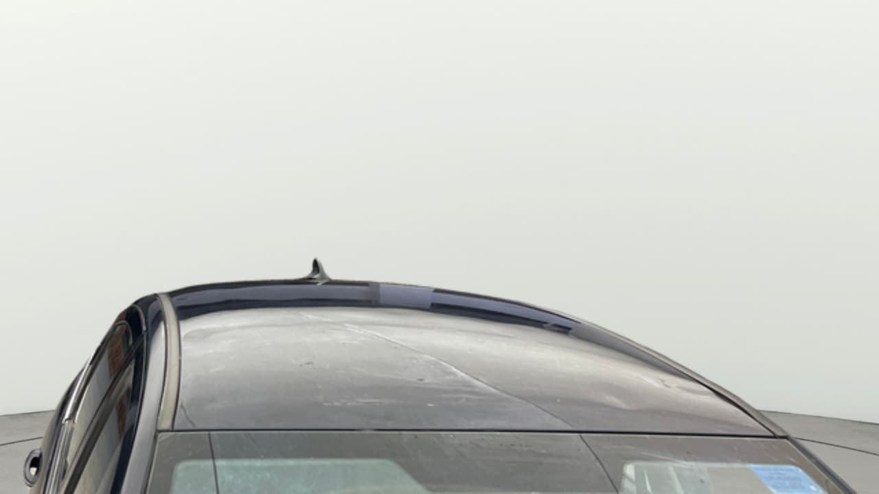 2019 Tata TIGOR XZ PLUS PETROL, Petrol, Manual, 1,05,743 km, Roof