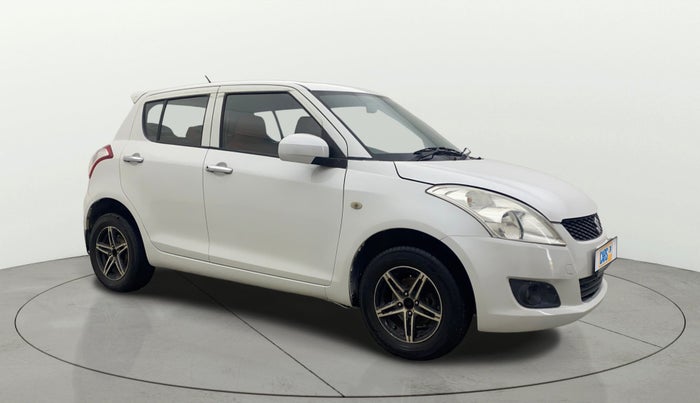 2013 Maruti Swift LXI, Petrol, Manual, 99,768 km, Right Front Diagonal