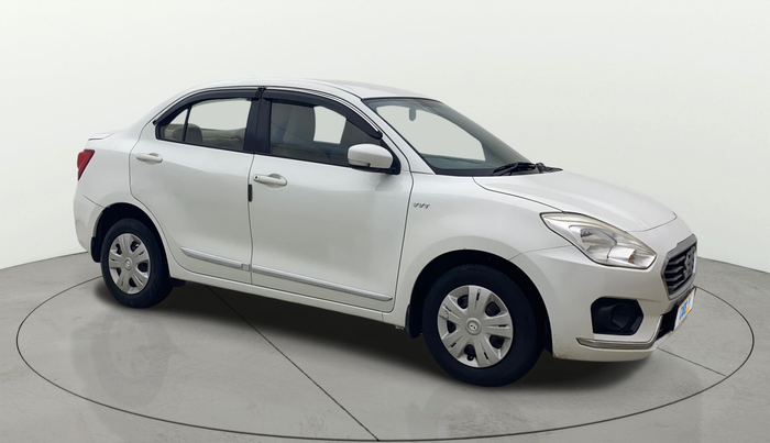 2018 Maruti Dzire VXI AMT, CNG, Automatic, 1,46,610 km, Right Front Diagonal