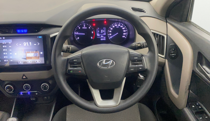 2017 Hyundai Creta S PLUS 1.4 DIESEL, Diesel, Manual, 1,30,442 km, Steering Wheel Close Up