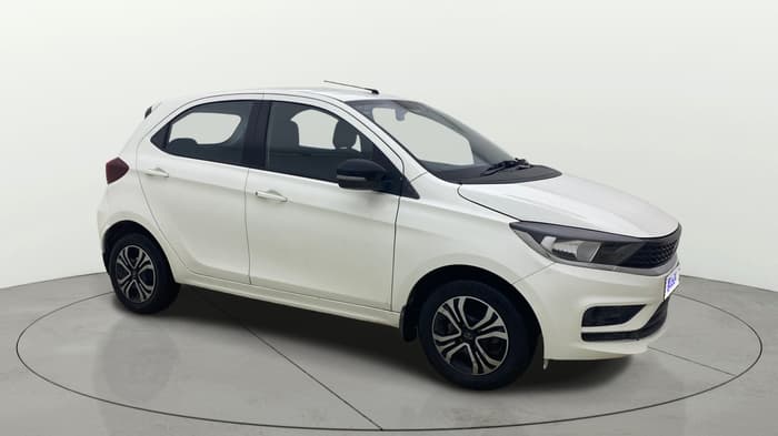 2023 Tata Tiago XTA PETROL, Petrol, Automatic, 19,213 km, Right Front Diagonal