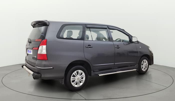 2015 Toyota Innova 2.5 GX 7 STR, Diesel, Manual, 93,285 km, Right Back Diagonal
