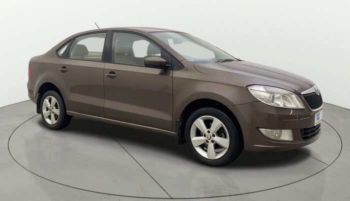 2016 Skoda Rapid 1.5 TDI CR STYLE PLUS AT, Diesel, Automatic, 75,952 km, Right Front Diagonal