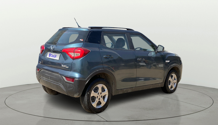 2023 Mahindra XUV300 W6 1.2 PETROL AMT, Petrol, Automatic, 43,246 km, Right Back Diagonal