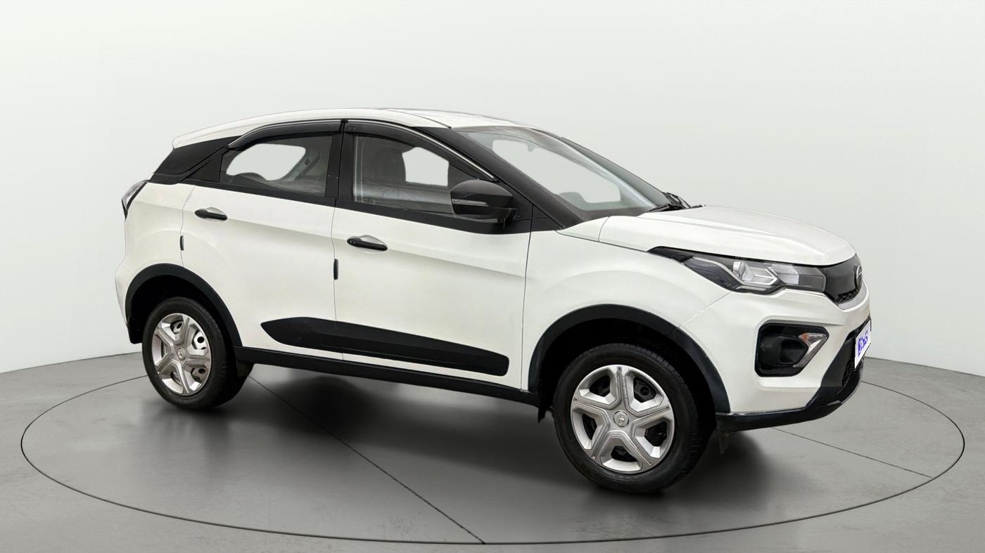 2023 Tata NEXON XE PETROL, Petrol, Manual, 25,429 km, Right Front Diagonal