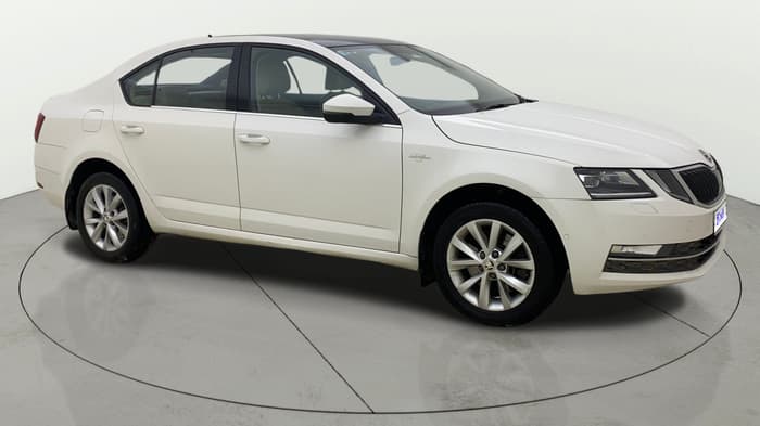 2019 Skoda Octavia L&K 1.8 TSI AT, Petrol, Automatic, 1,39,433 km, Right Front Diagonal