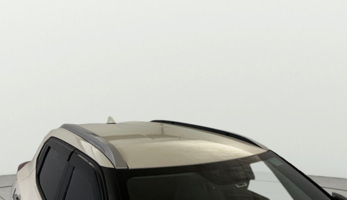 2025 Nissan MAGNITE N-Connecta B4D 1.0 Petrol AMT, Petrol, Automatic, 9,435 km, Roof