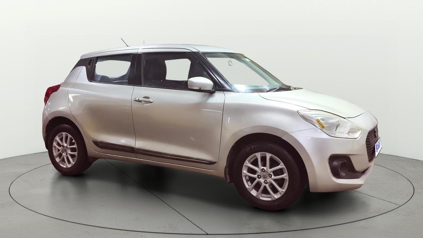 2018 Maruti Swift ZXI, CNG, Manual, 1,28,856 km, Right Front Diagonal