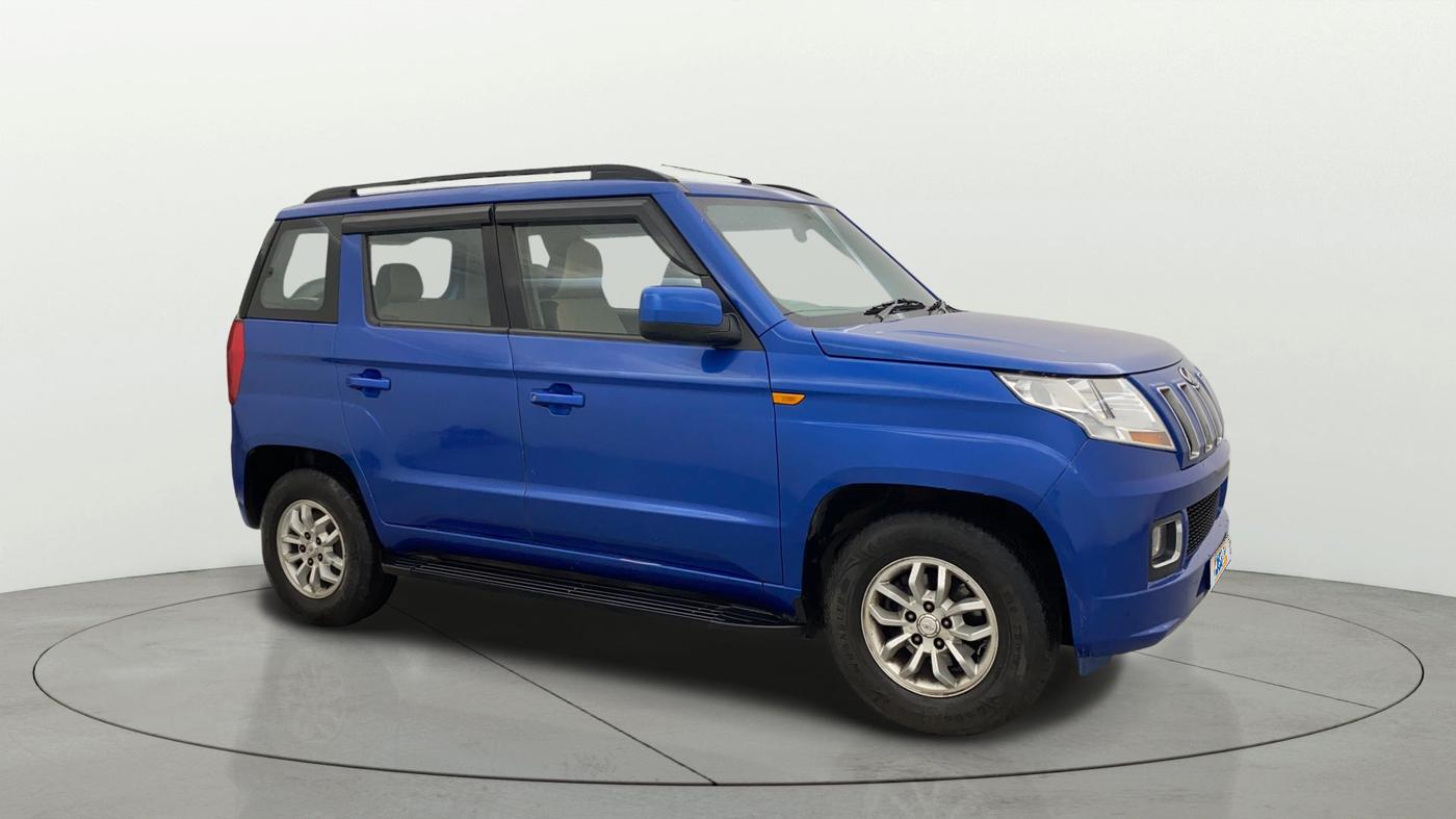 2015 Mahindra TUV300 T8 AMT, Diesel, Automatic, 99,195 km, Right Front Diagonal