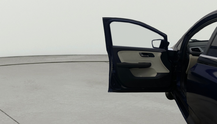 2023 Tata ALTROZ XZ DIESEL, Diesel, Manual, 98,222 km, LHS Front Door