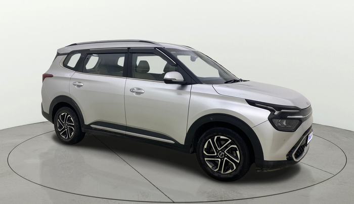 2023 KIA CARENS LUXURY PLUS 1.5 DIESEL AT 7 STR, Diesel, Automatic, 1,27,119 km, Right Front Diagonal