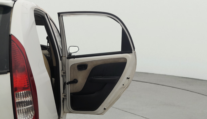 2014 Tata Nano TWIST XT, Petrol, Manual, 1,31,835 km, RHS Rear Door