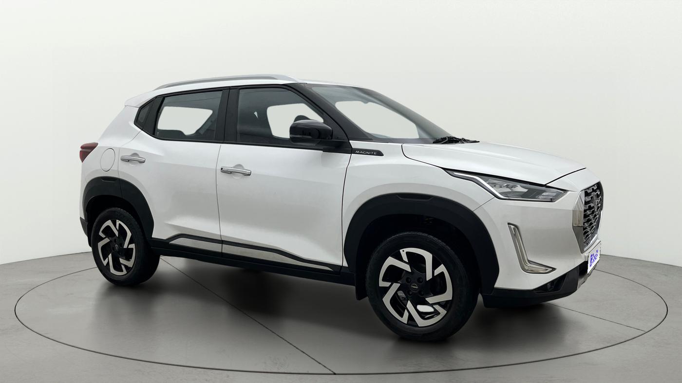 2022 Nissan MAGNITE XV MT, Petrol, Manual, 13,698 km, SRP