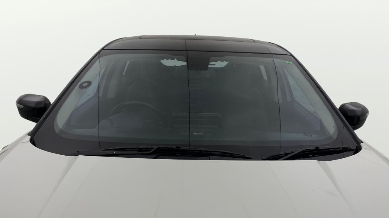 2022 Tata Harrier XZA PLUS 2.0L DUAL TONE, Diesel, Automatic, 92,284 km, Front Windshield