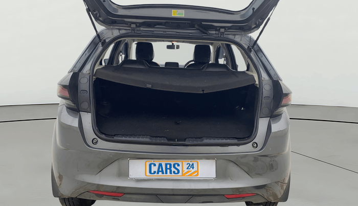 2024 Tata ALTROZ XM PLUS CNG, CNG, Manual, 37,548 km, Boot Open Zoomed View