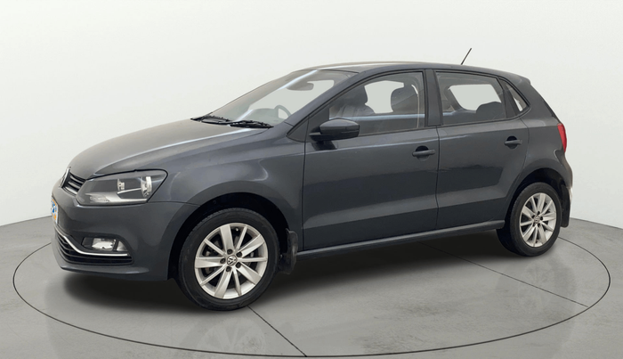 2017 Volkswagen Polo HIGHLINE1.2L, Petrol, Manual, 98,037 km, Left Front Diagonal