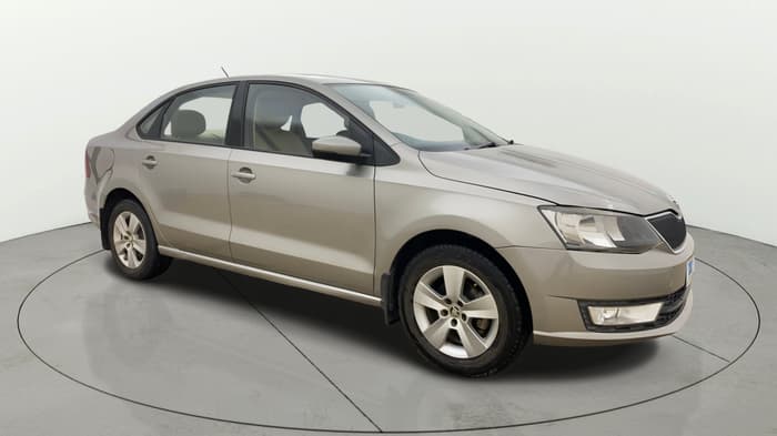 2017 Skoda Rapid AMBITION 1.6 MPI AT, Petrol, Automatic, 1,20,442 km, Right Front Diagonal