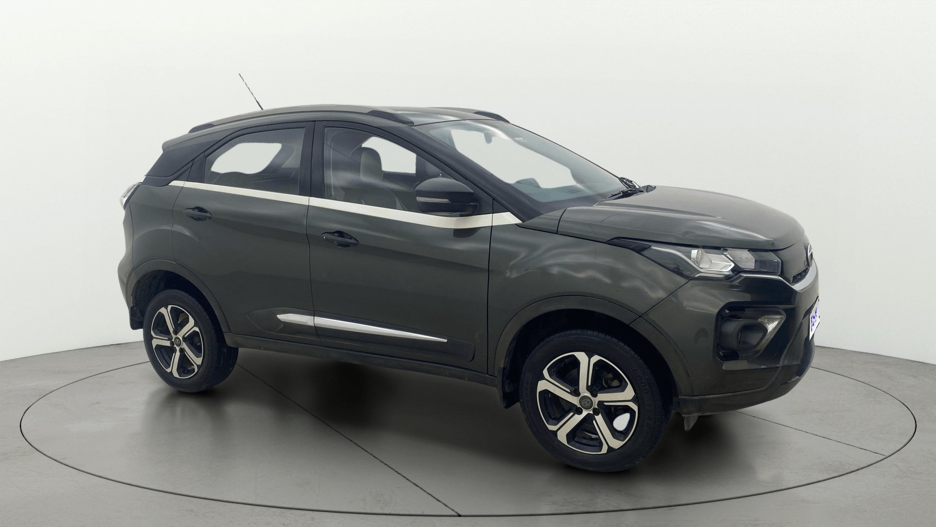 2021 Tata Nexon XMA PETROL