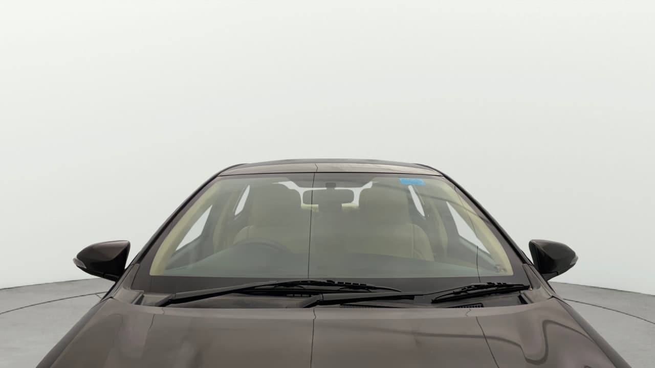 2020 Toyota YARIS G MT, Petrol, Manual, 1,16,417 km, Front Windshield