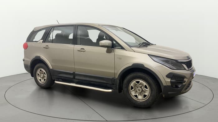 2017 Tata Hexa XM 4X2 7 STR, Diesel, Manual, 98,181 km, Right Front Diagonal
