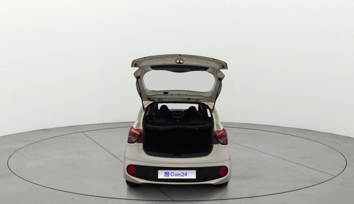 2017 Hyundai Grand i10 SPORTZ 1.2 KAPPA VTVT, Petrol, Manual, 53,936 km, Boot Door Open