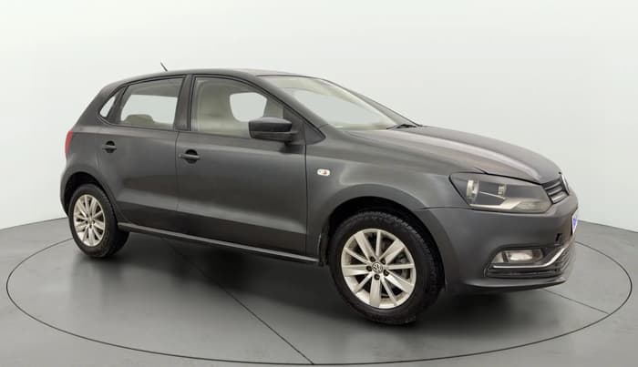 2015 Volkswagen Polo COMFORTLINE 1.2L, Petrol, Manual, 1,10,848 km, Right Front Diagonal