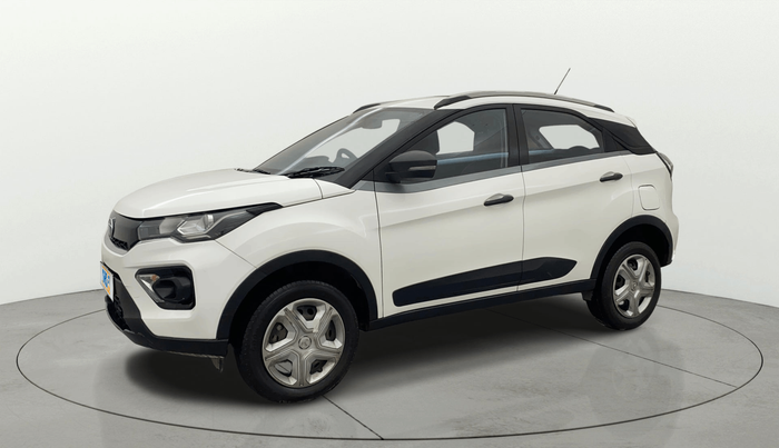 2021 Tata NEXON XMA SUNROOF PETROL, Petrol, Automatic, 37,338 km, Left Front Diagonal