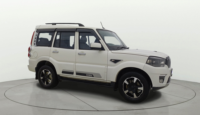 2023 Mahindra SCORPIO CLASSIC S11 7STR, Diesel, Manual, 69,129 km, SRP