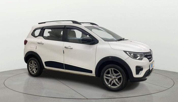 2022 Renault TRIBER RXZ, Petrol, Manual, 21,168 km, Right Front Diagonal