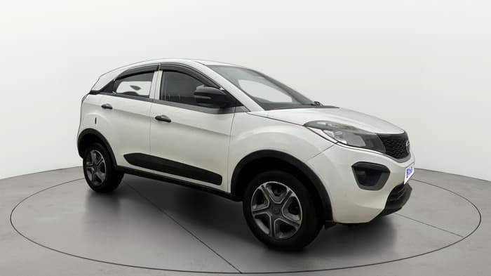 2018 Tata NEXON XM PETROL, Petrol, Manual, 60,293 km, Right Front Diagonal