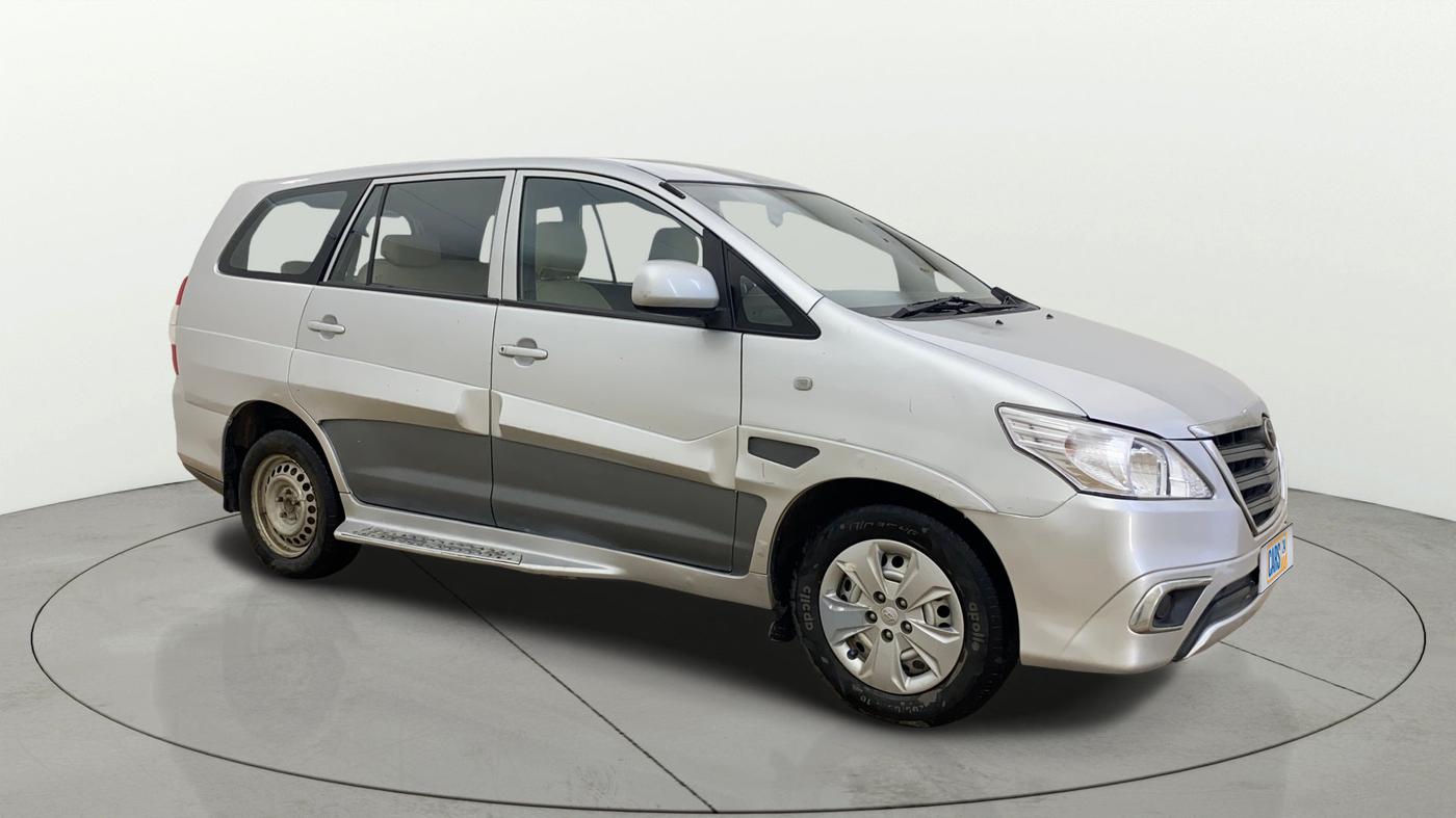 2014 Toyota Innova 2.5 GX 8 STR, Diesel, Manual, 73,985 km, SRP