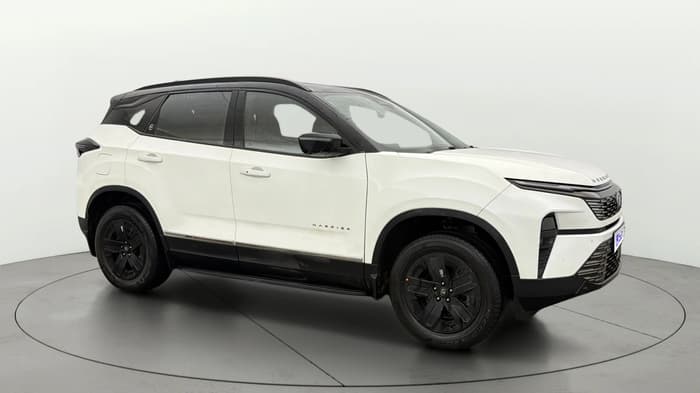 2024 Tata Harrier FEARLESS PLUS DUAL TONE, Diesel, Manual, 23,262 km, Right Front Diagonal