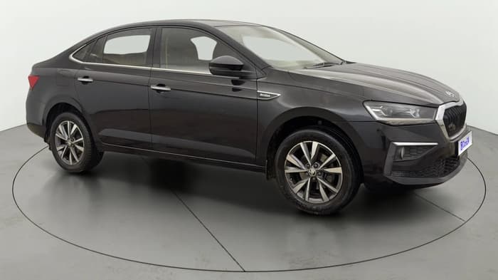 2023 Skoda SLAVIA STYLE 1.0L TSI MT, Petrol, Manual, 44,126 km, Right Front Diagonal