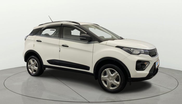2022 Tata NEXON XM PETROL, Petrol, Manual, 46,195 km, Right Front Diagonal